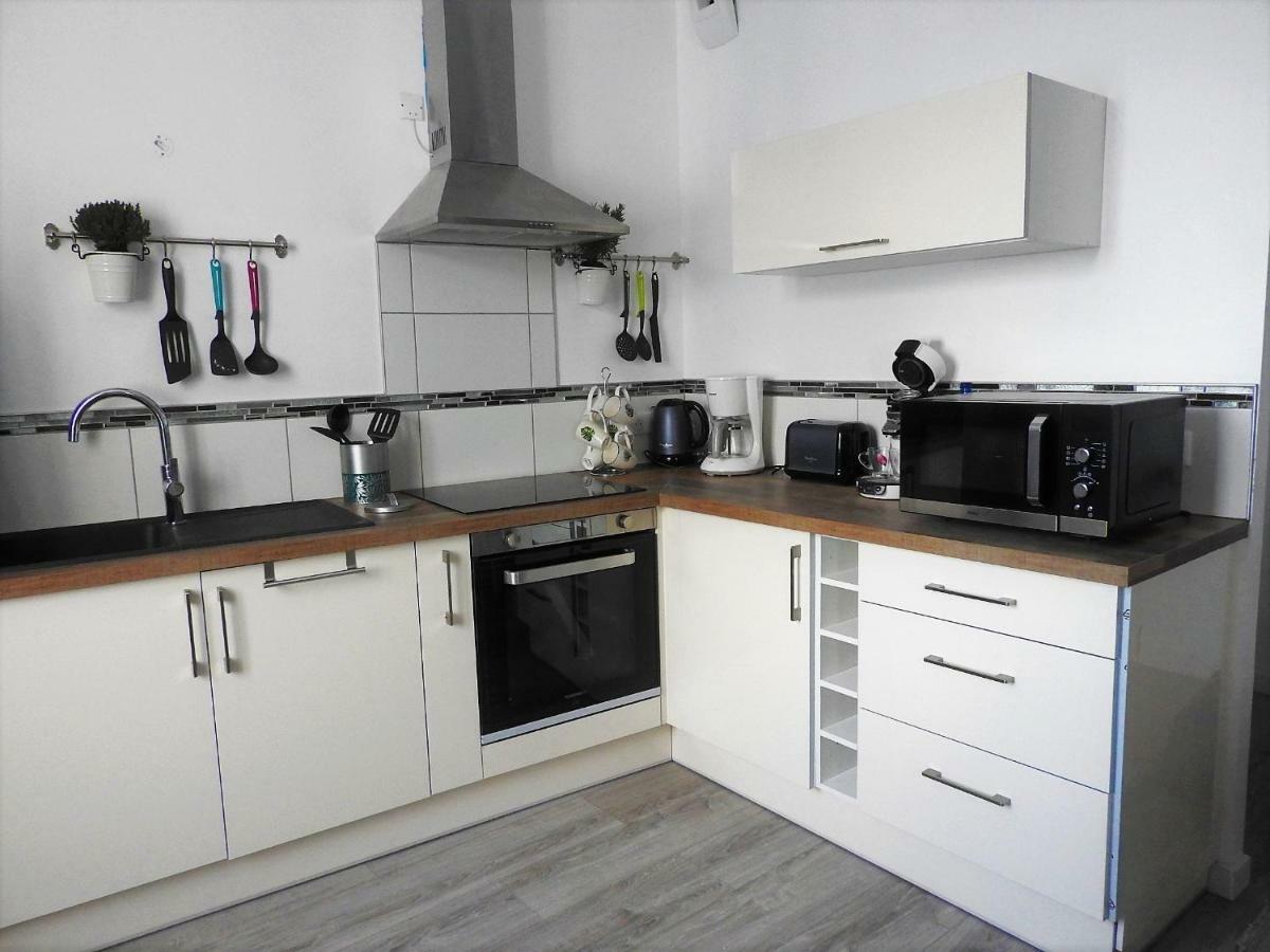 Appartement Au bout du Port à Guilvinec Extérieur photo